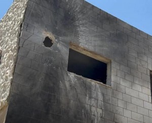 القوات المسلحة تُجري صيانة لمنازل تضررت بسقوط جسم غريب في إربد