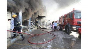 بالفيديو...الدفاع المدني يتعامل مع حريق في مستودع مؤسسة تجارية شرق عمّان