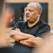 أيمن سماوي .. قاد الفحيص لمنصات التتويج في كرة السلة .. هل يعجز أن يفعلها للأردن!!