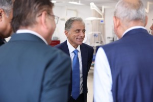 حسّان يشيد بمستوى الخدمات التي يقدمها مركز الإسعاف والطوارئ الذي أنشأته شركة مناجم الفوسفات في المجمع الصِّناعي