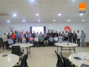شركة وممثلون رسميون في ورشة أورنج الأردن لتعزيز بيئة العمل الآمنة والمستدامة
