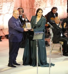 "أعشقك يا الأردن"..أحلام تعود إلى مهرجان جرش وتكرَّم بحفاوة كبيرة