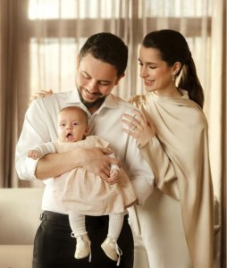 ولي العهد بعيد ميلاد الأميرة إيمان الأول: يا رب احفظها لي