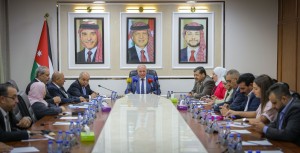 "إرادة والوطني الإسلامي" تناقش تحديات التعليم وتدعو لإلغاء قرار رفع معدل الطب