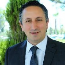 الفقه الدستوري في العلاقة بين النائب والوزير في النظام السياسي الأردني