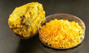 الحكومة تقر نظامًا لتنظيم ممارسات استخراج وتعدين المواد النووية