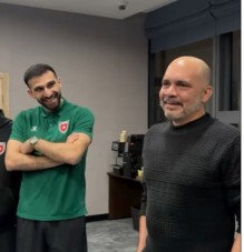 الأمير علي يرفع معنويات "النشامى" في معسكر موسكو استعداداً للتصفيات