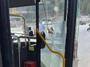 4 قتلى و15 إصابة في عملية إطلاق النار بالقدس المحتلة