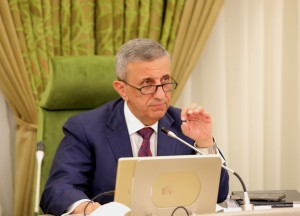 ابن حيدر مراد .. "عيسى" من غرفة التجارة إلى غرفة التشريع ، الوطن ثابت لا يتغير