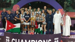 "نادي الفحيص" يتوج بطلا بلقب دوري السيدات لكرة السلة للمرة الثانية بعد تغلبه على كوسيدار الجزائري