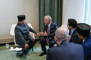 الملك يلتقي رئيس إندونيسيا ويؤكد ضرورة إنهاء الحرب في غزة