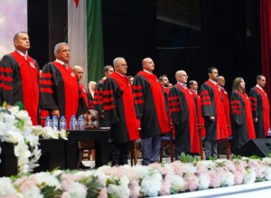 بالصور ... د. ماهر الحوراني يرعى اليوم الأول لإحتفال عمان الأهلية بتخريج طلبتها للفصل الصيفي من الفوج 32