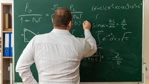 يوم المعلم .. أكثر من 139 ألف معلم في مدارس الأردن