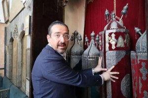 يهودي يفشل في الانتخابات السورية .. من هو؟