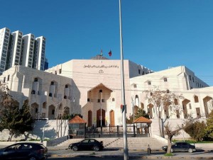 الادعاء العام يستمع لشهادات بتهم انتحال صفة صحفية أو إعلامية