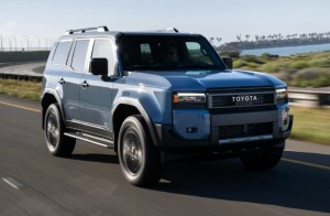 المياه تنفي صحة شراءها سيارات جديدة