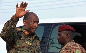 البرهان يقر بـانسحاب الجيش السوداني من الفاشر