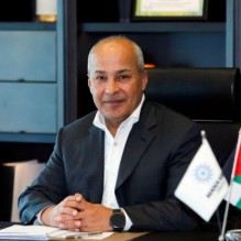 مكافحة الفساد تكشف تفاصيل شكوى رجل الأعمال المناصير