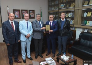 جامعة البترا تستضيف الإعلامي لطفي الزعبي في محاضرة حول صناعة المحتوى الرياضي في عصر الذكاء الاصطناعي