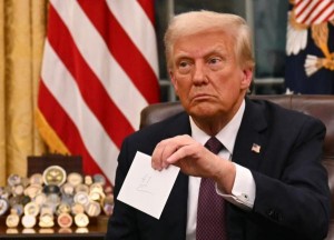 ترامب يعتزم تعيين جنرال أمريكي لقيادة قوة أمنية في غزة