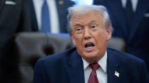 ترامب يتوعد بضرر كبير لمن هاجم قواته في سوريا