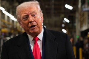 ترامب: لم أتخذ قرارًا بشأن إيران حتى الآن