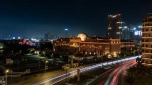 مصر تطبق العمل عن بعد يوماً بالأسبوع