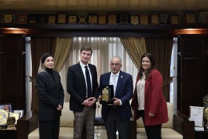 عمان الأهلية تستضيف مدير برنامج التعليم العام والتعليم العالي للإتحاد الأوروبي لدى الأردن