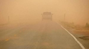 تجدد موجة الغبار خلال الساعات المقبلة واستمرار تأثيرها حتى الأحد
