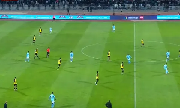 الفيصلي يفوز على الحسين إربد ويشعل صراع الدوري