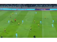 الفيصلي يفوز على الحسين إربد ويشعل صراع الدوري