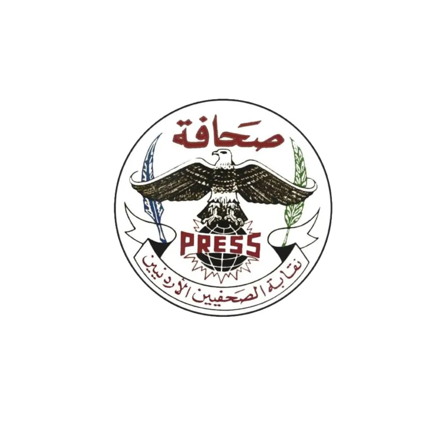 نقابة الصحفيين تتضامن مع عماد حجاج وتستنكر حملة اتهامه بـ”معاداة السامية”