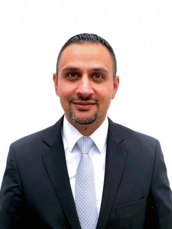 خالد جاسم يشعل شغف الخليجيين لزيارة الأردن