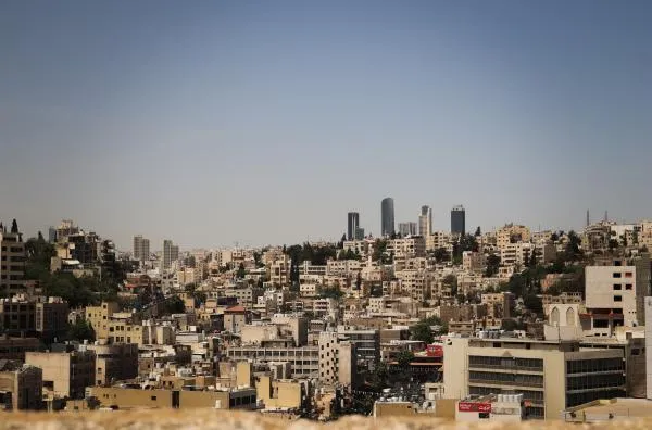 الخميس .. انخفاض طفيف على الحرارة وطقس لطيف في أغلب المناطق