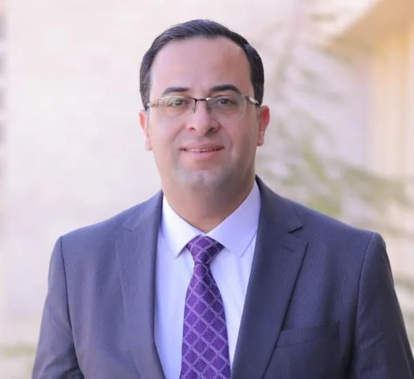 الخصاونة بعد انتخابه أمينا عاما للإصلاح: نسأل الله أن نكون على قدر المسؤولية