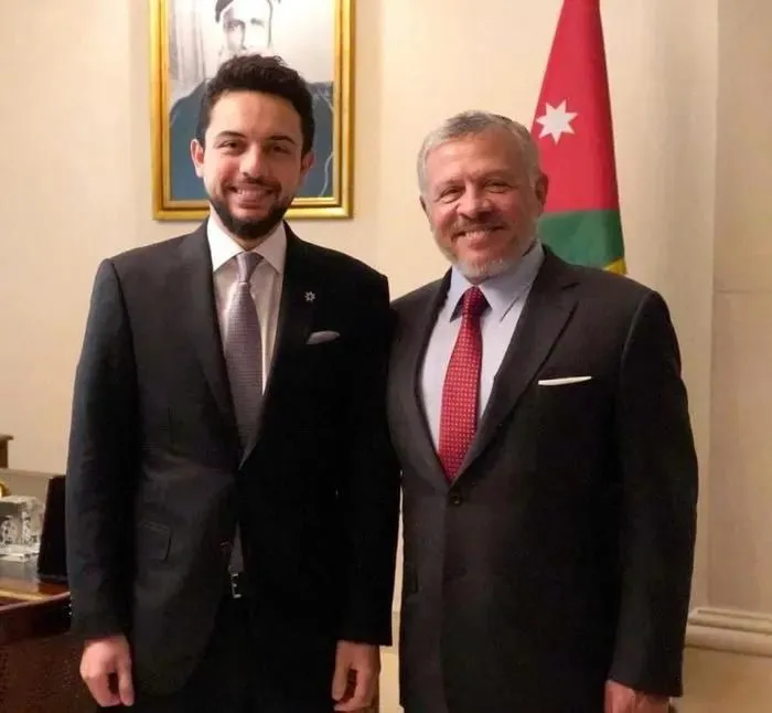 الاسواق الحرة الاردنية تهنئ جلالة الملك وولي العهد بمناسبة عيد الاضحى المبارك