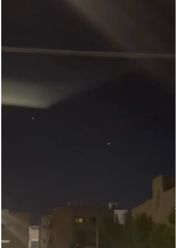 رصد إطلاق صواريخ من إيران باتجاه الأراضي المحتلة