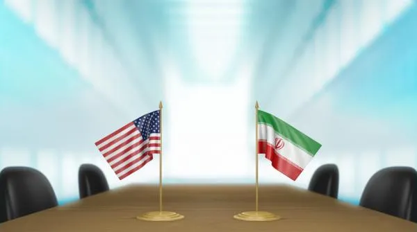 إسلام أباد تدعو إلى "تسوية بالتفاوض" بين واشنطن وطهران