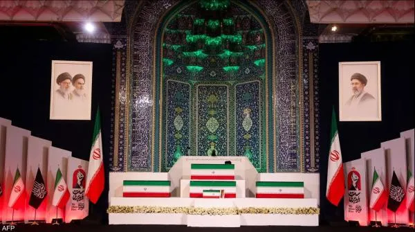 وصول جثمان خامنئي إلى مصلى طهران استعدادا لمراسم تشييعه