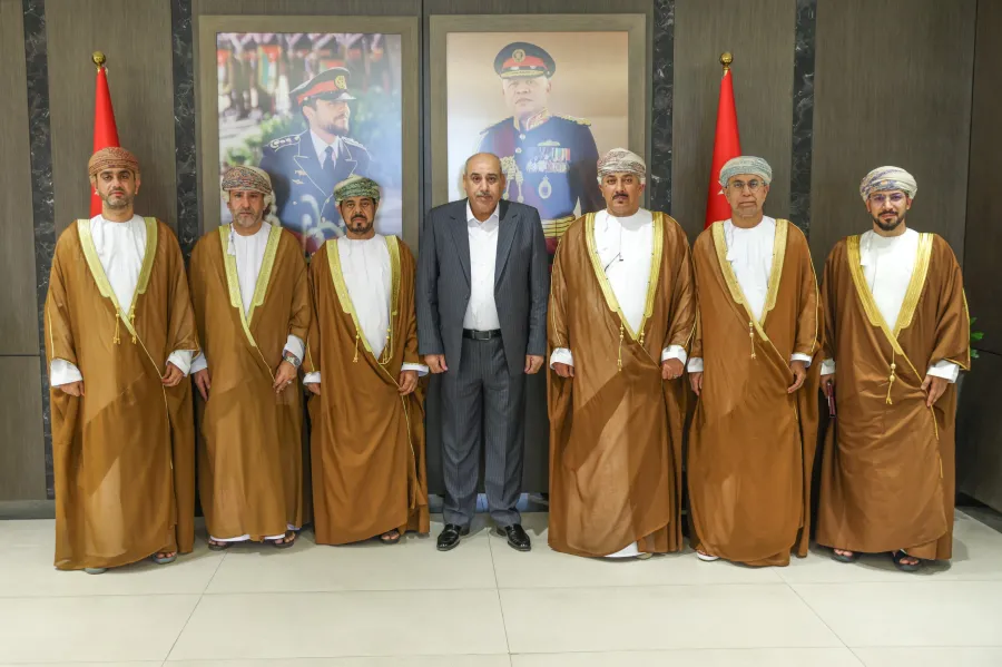 القاضي يؤكد متانة العلاقات الأردنية العُمانية ويدعو إلى تعزيز التعاون البرلماني المشترك