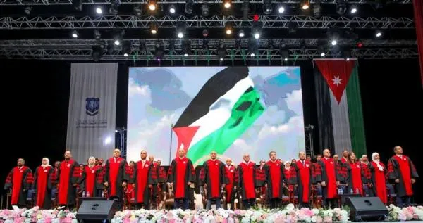 الحوراني يرعى احتفال عمان الاهلية لليوم الثاني بتخريج طلبة الفوج 33