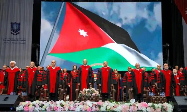 الحوراني يرعى احتفال عمان الاهلية لليوم الثالث بتخريج طلبة الفوج 33 ويُكرّم رئيسها السابق