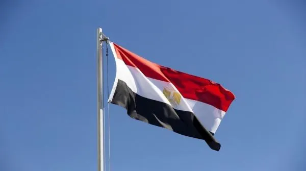 مصر: الهجوم على سفينتي دمياط تم بطائرة مسيّرة