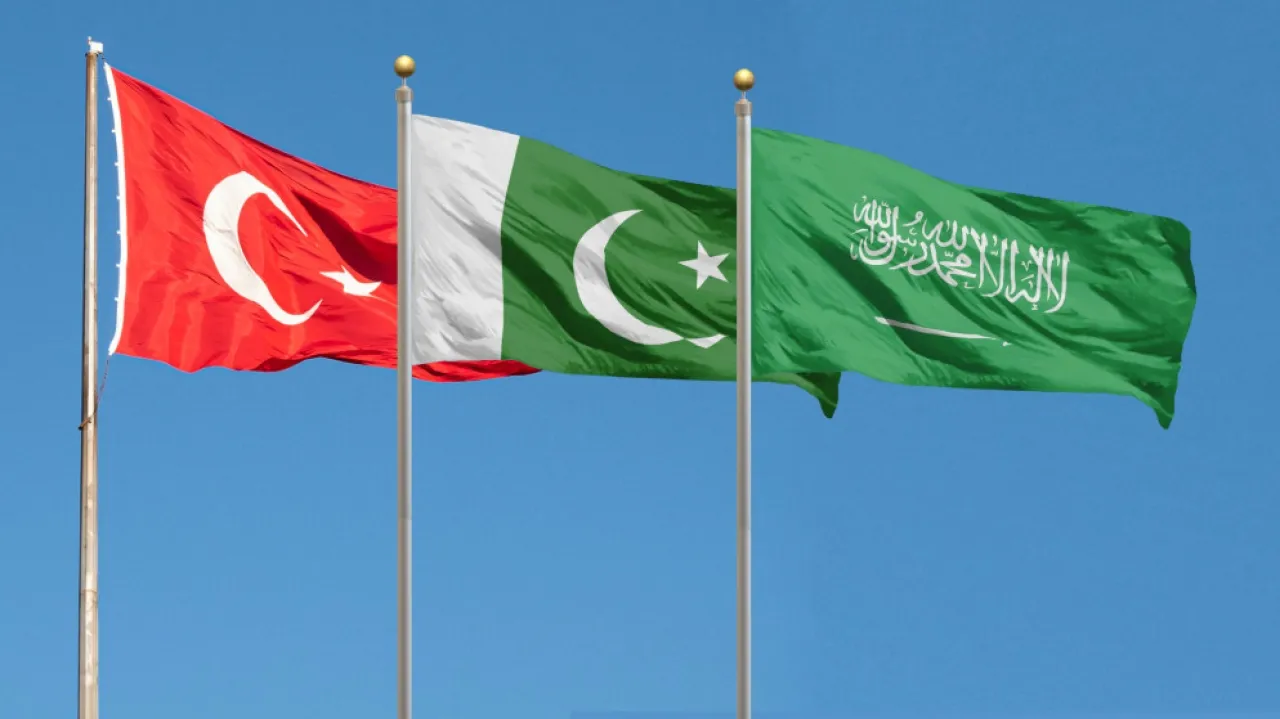 السعودية: الاتفاقية مع تركيا وباكستان لا ترتبط بمساع نووية ولا تهدد دول المنطقة