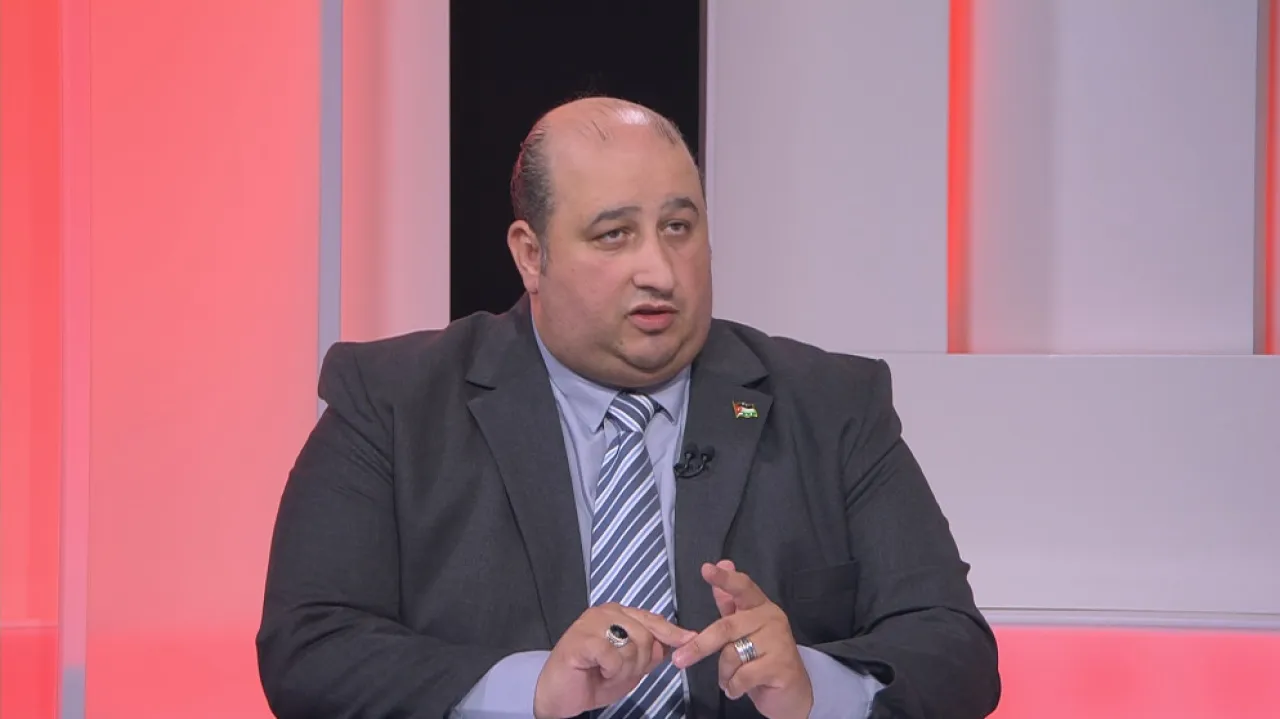 الخطيب: التعليم العالي سيقبل 640 طالبًا في الطب و320 بطب الأسنان