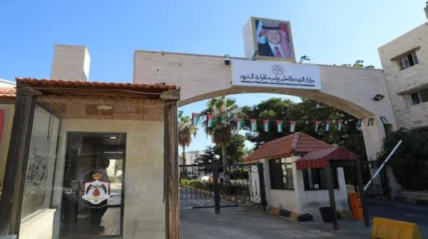 74.3 ألف طلب للالتحاق ببرامج البكالوريوس في الجامعات الرسمية