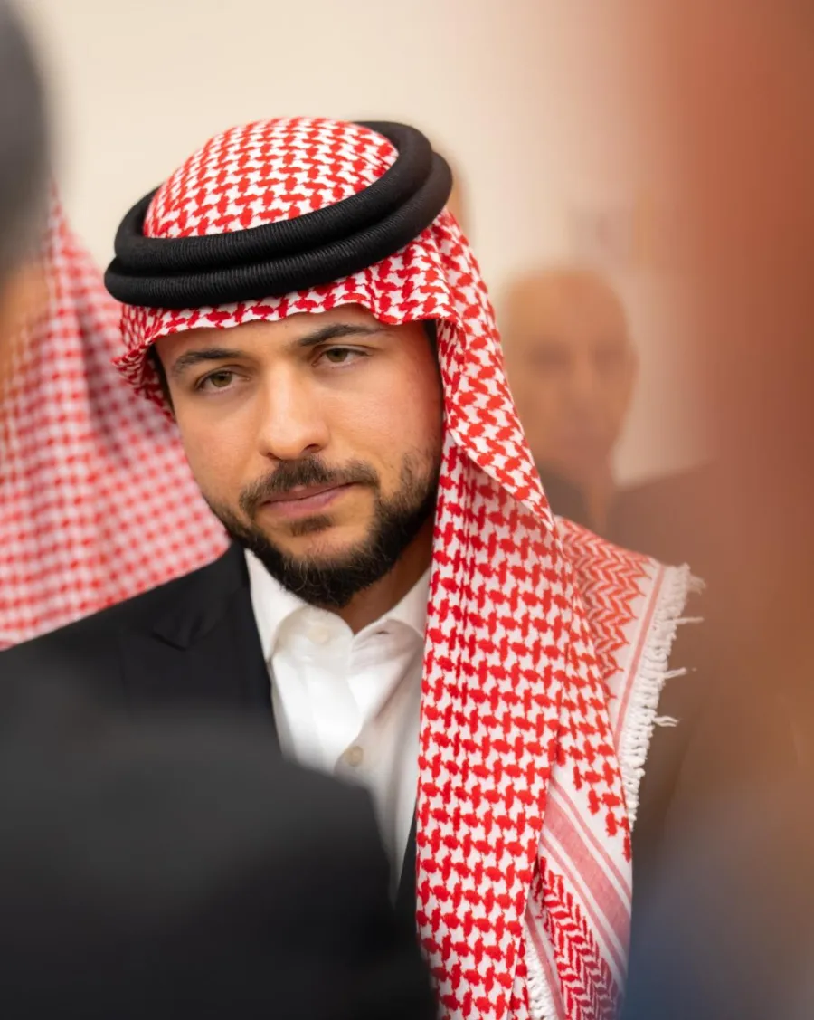 ولي العهد يعزي بوفيات حادث مكلفي خدمة العلم
