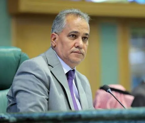 ماذا حققت حملات "صناع المحتوى" للأردن؟ نائب يطالب بأرقام التكلفة وعائد الزيارات السياحية  