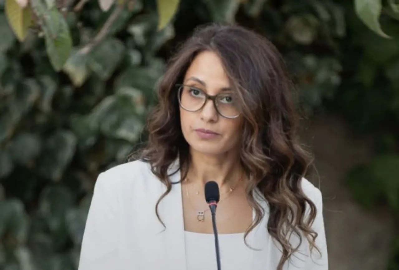 من هي فرح بدارنة؟