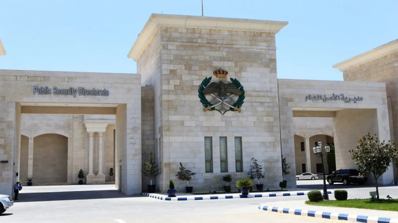 الأمن العام يواصل البحث عن 3 أشخاص جرفتهم السيول في البلقاء ومادبا